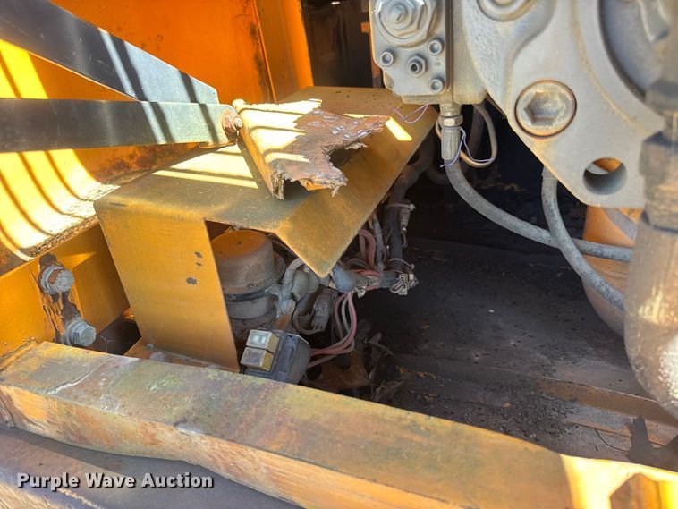 image for item DW6575 1997 Samsung SE240LC-3 excavator