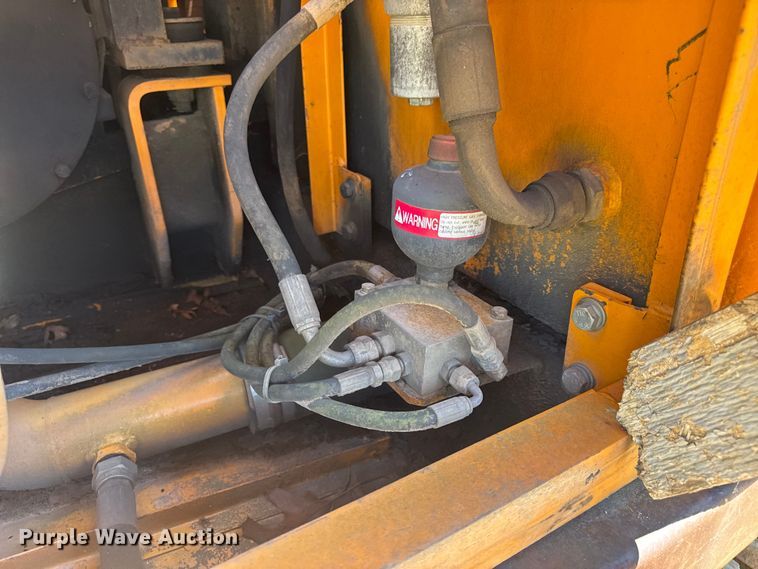 image for item DW6575 1997 Samsung SE240LC-3 excavator