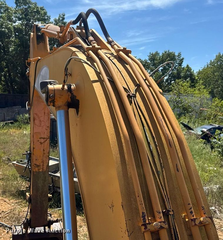 image for item DW6575 1997 Samsung SE240LC-3 excavator