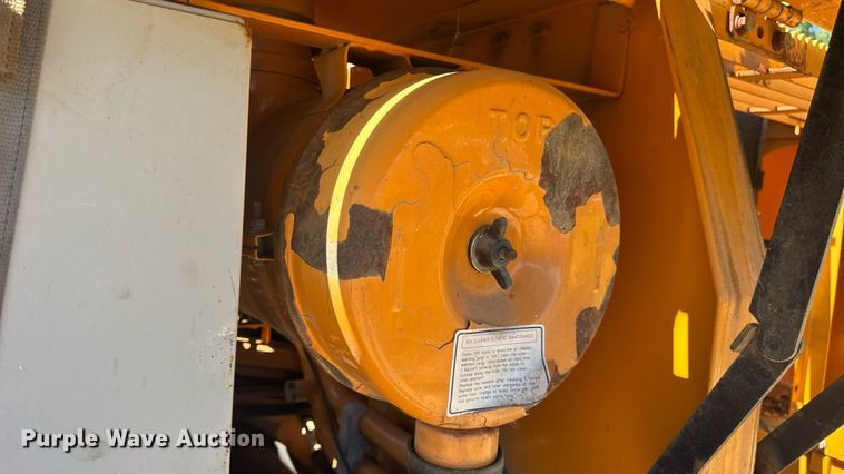 image for item DW6575 1997 Samsung SE240LC-3 excavator