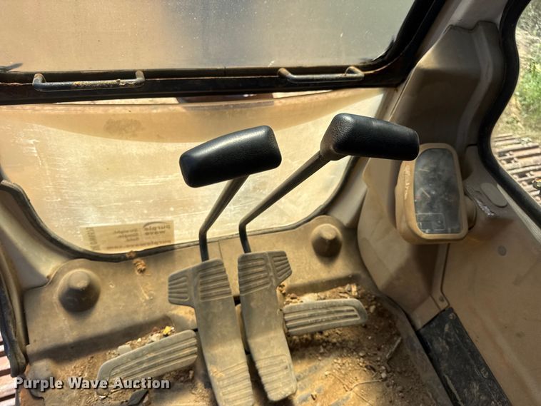 image for item DW6575 1997 Samsung SE240LC-3 excavator