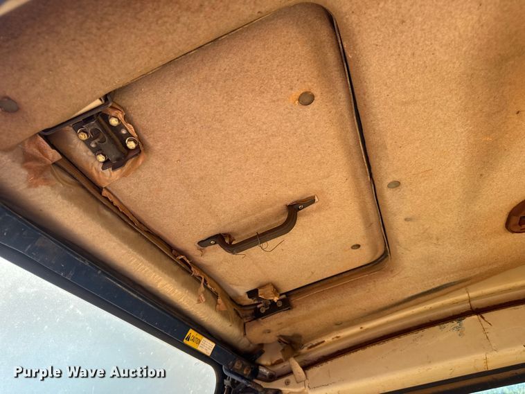 image for item DW6575 1997 Samsung SE240LC-3 excavator