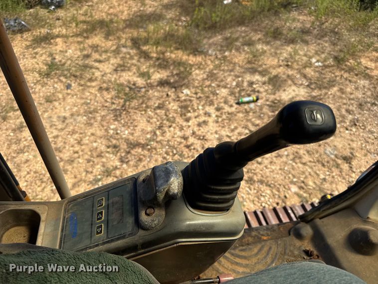 image for item DW6575 1997 Samsung SE240LC-3 excavator