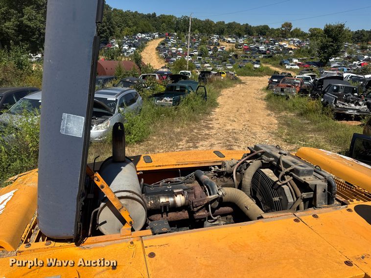 image for item DW6575 1997 Samsung SE240LC-3 excavator