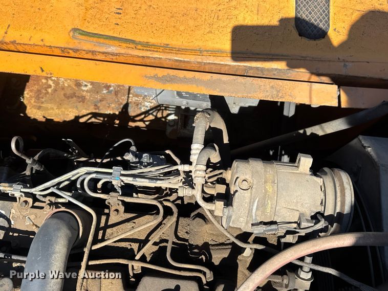 image for item DW6575 1997 Samsung SE240LC-3 excavator