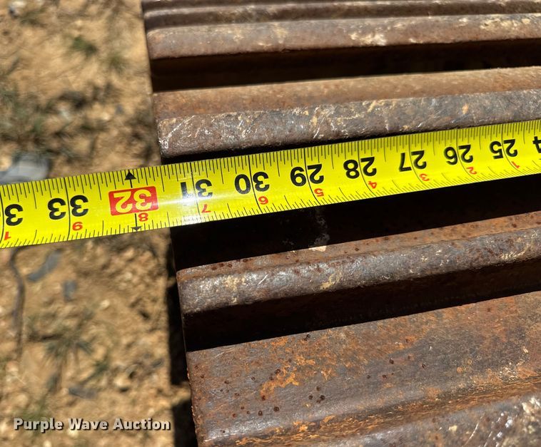 image for item DW6575 1997 Samsung SE240LC-3 excavator