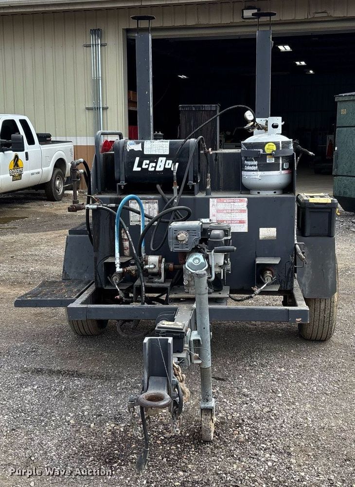 image for item DW7187 LeeBoy tack distributor