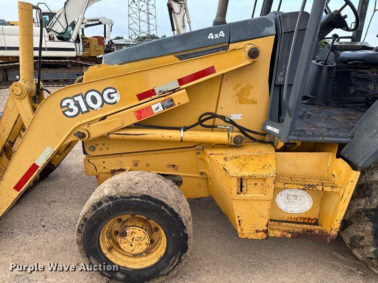 image for item DX5612 2001 John Deere 310G backhoe