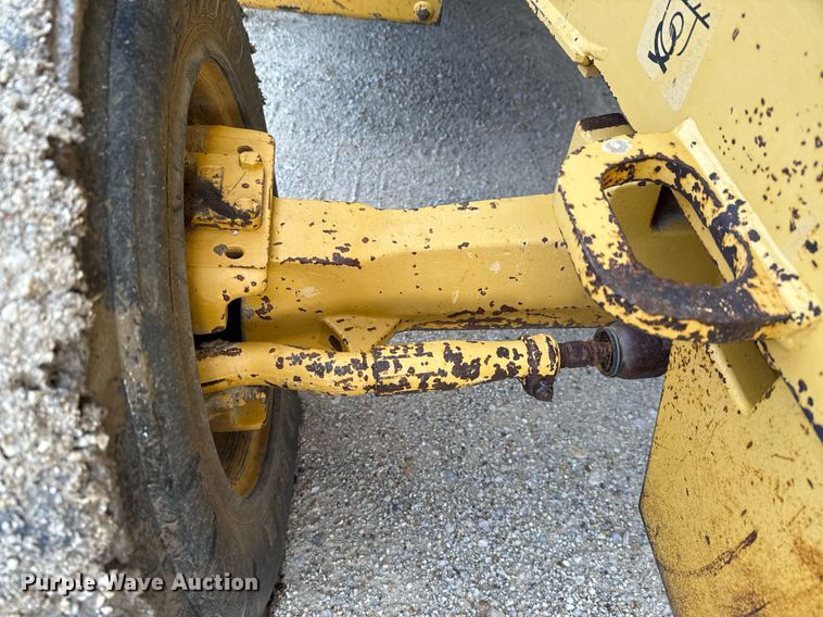 image for item DX5612 2001 John Deere 310G backhoe