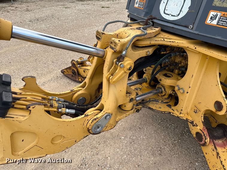 image for item DX5612 2001 John Deere 310G backhoe