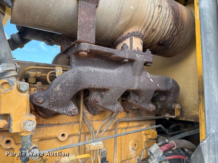 image for item DX5612 2001 John Deere 310G backhoe