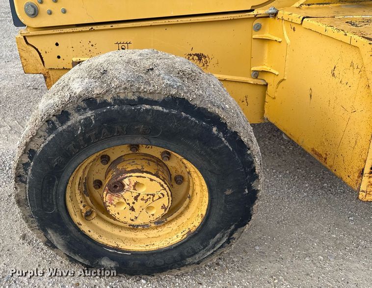 image for item DX5612 2001 John Deere 310G backhoe