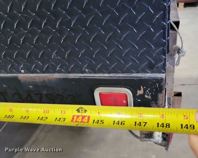 image for item DX7414 2017 Ford F350 Super Duty flatbed pickup truck