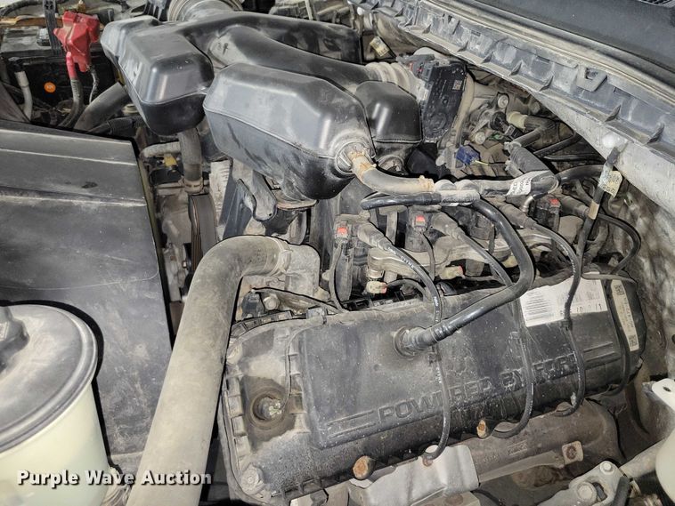 image for item DX7414 2017 Ford F350 Super Duty flatbed pickup truck