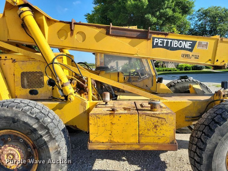 image for item DX7416 1988 Pettibone B-68C telehandler