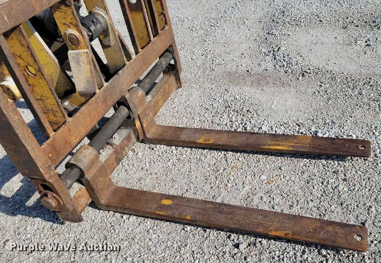 image for item DX7416 1988 Pettibone B-68C telehandler