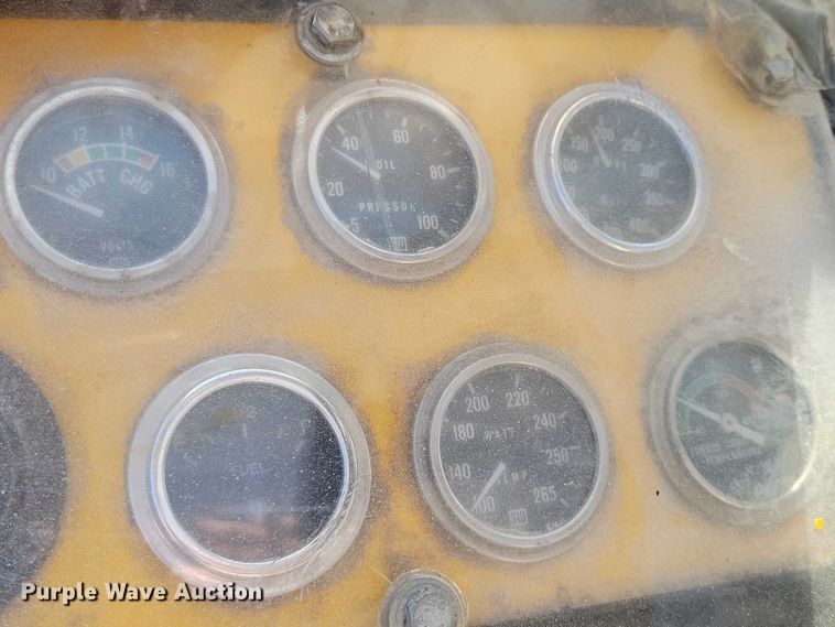 image for item DX7416 1988 Pettibone B-68C telehandler