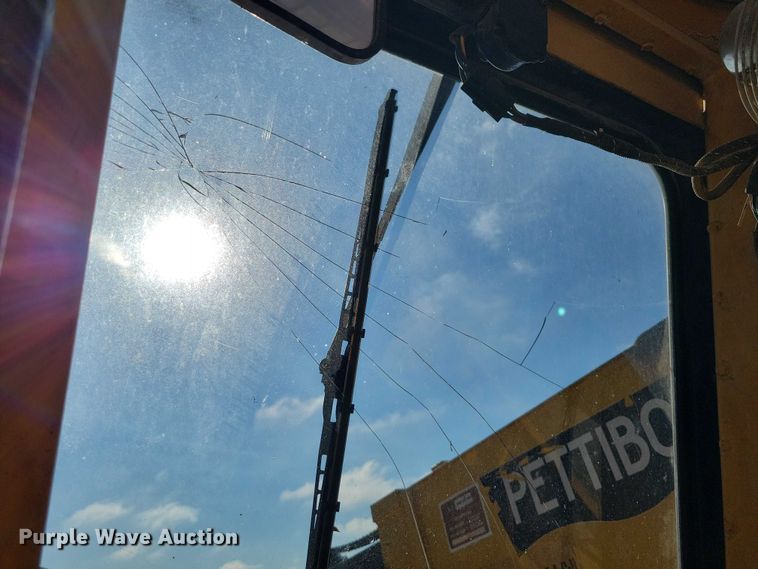 image for item DX7416 1988 Pettibone B-68C telehandler