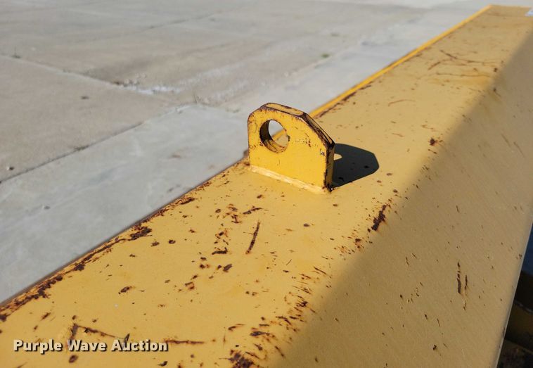 image for item DX7417 Telehandler bucket