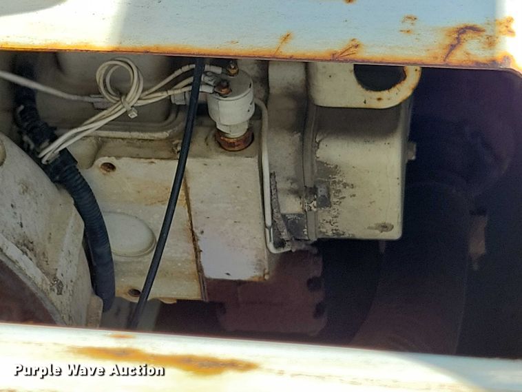 image for item DX7420 1996 Ford L8000 sewer jetter truck