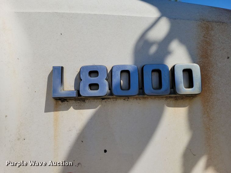 image for item DX7420 1996 Ford L8000 sewer jetter truck