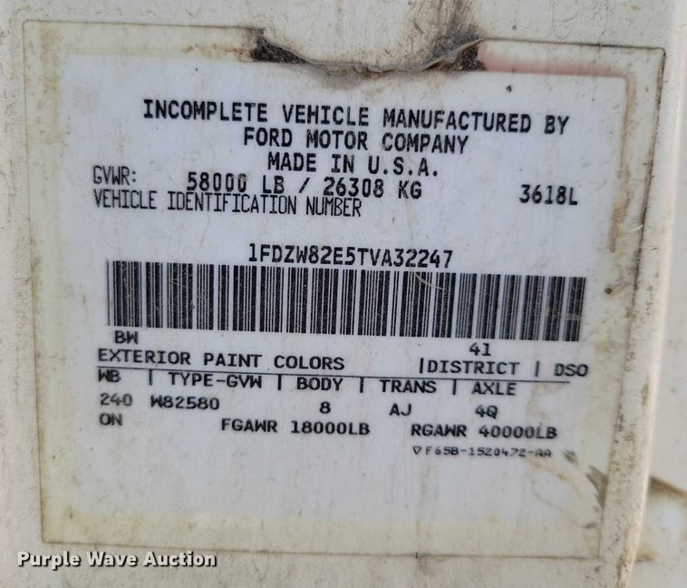 image for item DX7420 1996 Ford L8000 sewer jetter truck