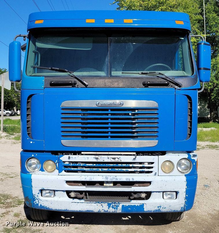 image for item DX7421 2007 Freightliner Argosy flatbed truck