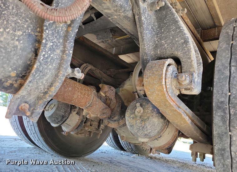 image for item DX7421 2007 Freightliner Argosy flatbed truck