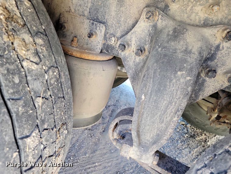 image for item DX7421 2007 Freightliner Argosy flatbed truck