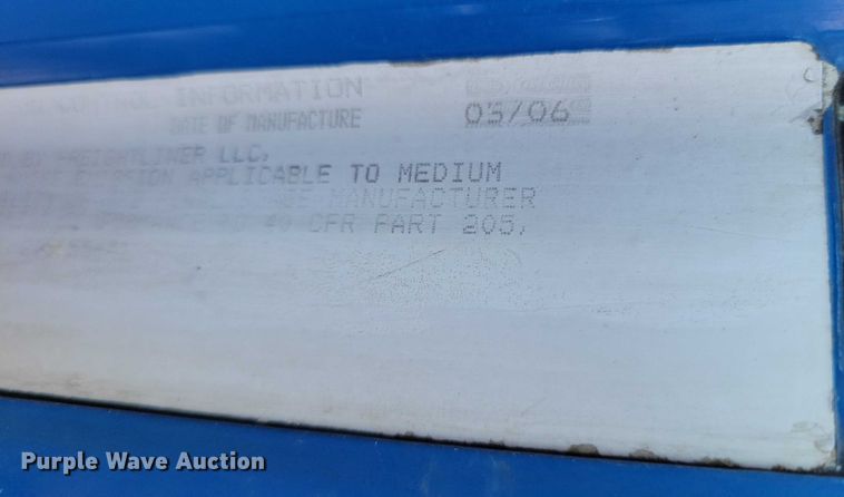 image for item DX7421 2007 Freightliner Argosy flatbed truck