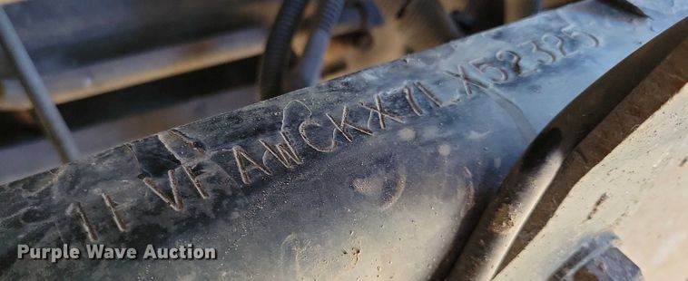 image for item DX7421 2007 Freightliner Argosy flatbed truck