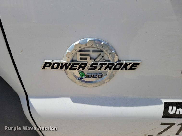 image for item DX7422 2015 Ford F550 Super Duty XL Crew Cab vacuum truck