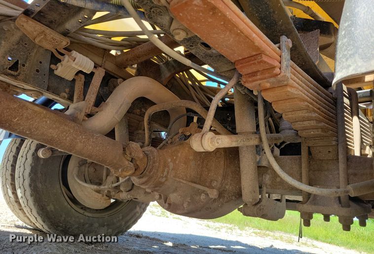 image for item DX7422 2015 Ford F550 Super Duty XL Crew Cab vacuum truck