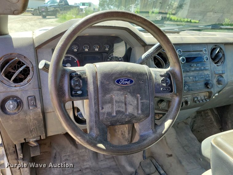 image for item DX7422 2015 Ford F550 Super Duty XL Crew Cab vacuum truck