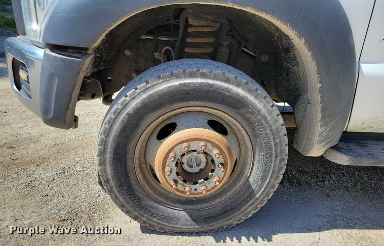 image for item DX7422 2015 Ford F550 Super Duty XL Crew Cab vacuum truck