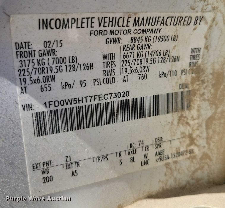 image for item DX7422 2015 Ford F550 Super Duty XL Crew Cab vacuum truck