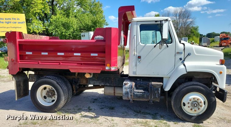 image for item DX7424 1989 International S2100 dump truck