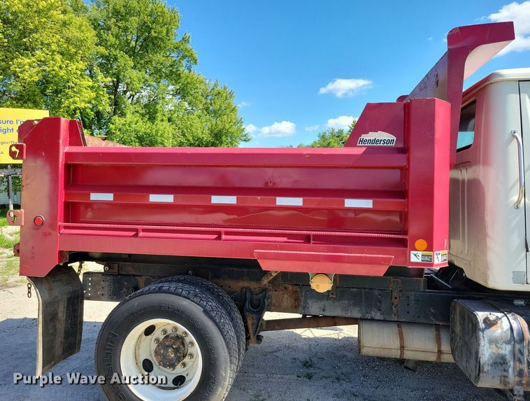 image for item DX7424 1989 International S2100 dump truck