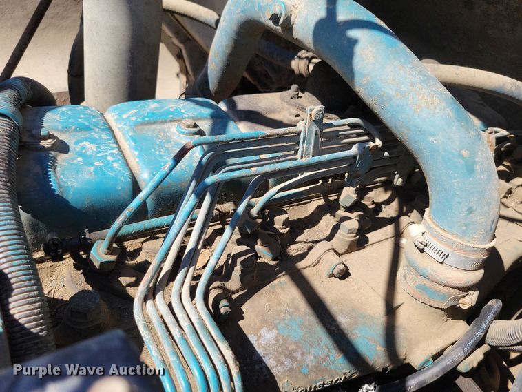 image for item DX7424 1989 International S2100 dump truck