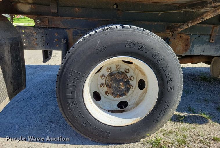 image for item DX7424 1989 International S2100 dump truck