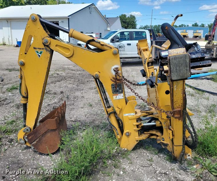 image for item DX7426 Vermeer B750 backhoe attachment