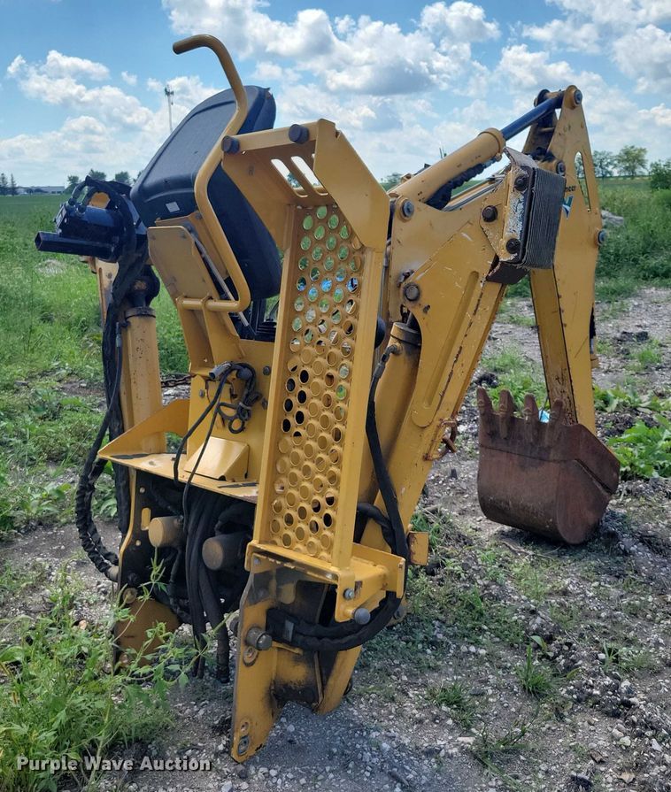 image for item DX7426 Vermeer B750 backhoe attachment
