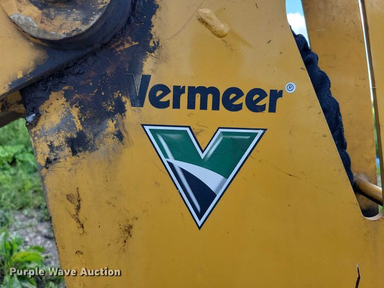 image for item DX7426 Vermeer B750 backhoe attachment
