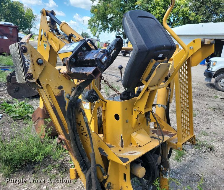 image for item DX7426 Vermeer B750 backhoe attachment