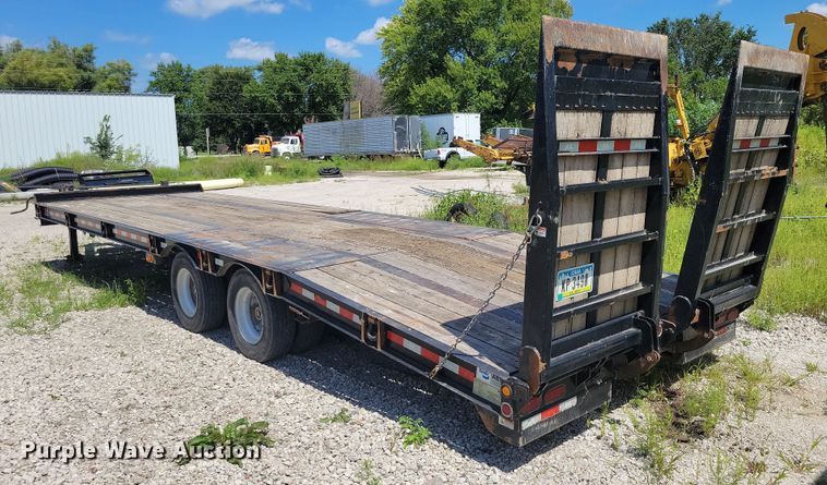 image for item DX7427 2017 B-B Trailers FB8X31TPT equipment trailer