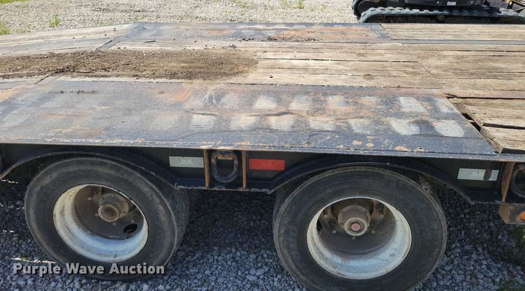 image for item DX7427 2017 B-B Trailers FB8X31TPT equipment trailer