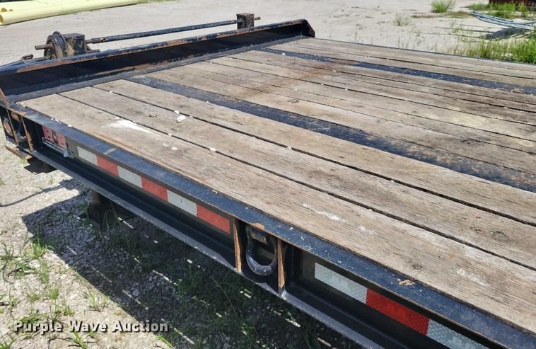 image for item DX7427 2017 B-B Trailers FB8X31TPT equipment trailer