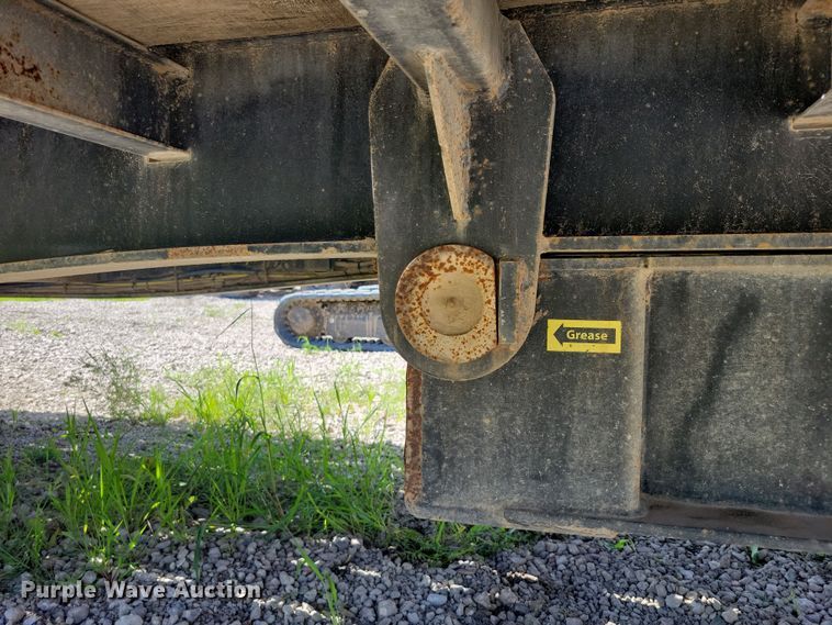 image for item DX7427 2017 B-B Trailers FB8X31TPT equipment trailer