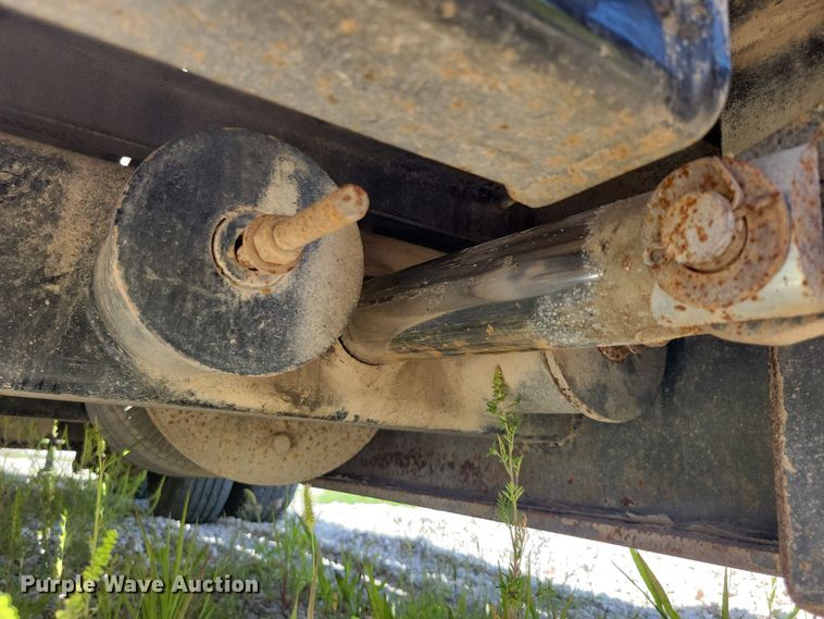 image for item DX7427 2017 B-B Trailers FB8X31TPT equipment trailer