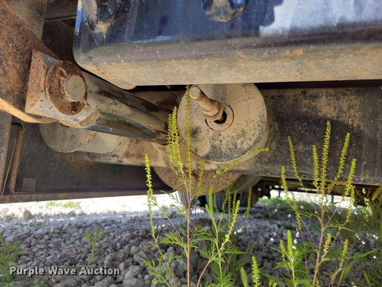 image for item DX7427 2017 B-B Trailers FB8X31TPT equipment trailer